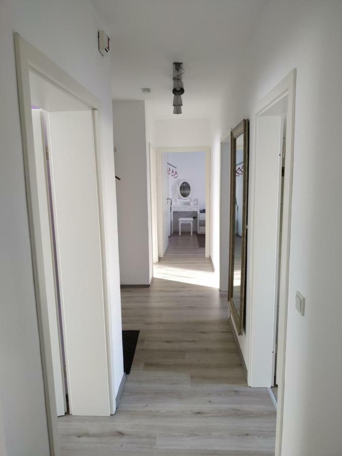 Geräumige 4 Zimmer Wohnung an den Kaiserthermen Trier Exterior foto